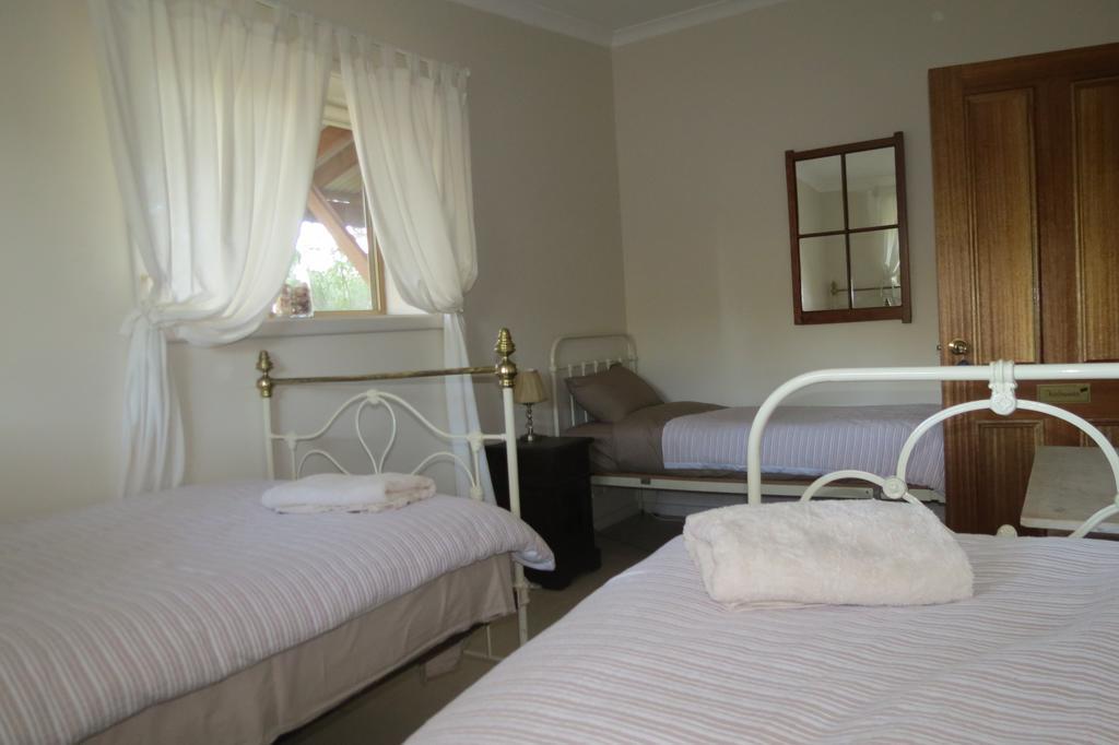 Bentwood Olive Grove Accommodation Greenough Kamer foto
